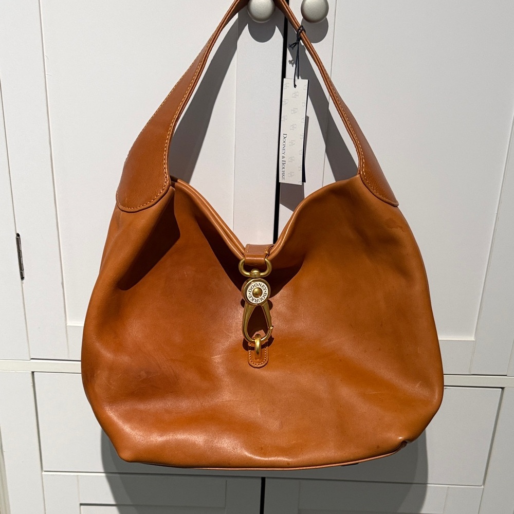 NWT Dooney & Bourke Brown Leather Logo Lock Sac Bag